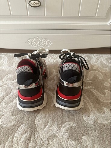 35 Beden çeşitli Renk LOIE ISTANBUL SNEAKER