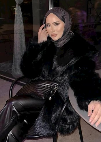 Diğer Kadın Siyah Kürklü Midi Kaban