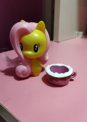 My Little Pony Flutthershy