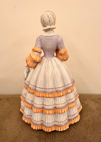 Bej ve Pastel Renkli Kadın Figürü Lenox - Görsel 3