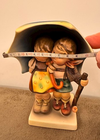 Koyu Renkli Çocuk Figürlü Biblo goebel - Görsel 7