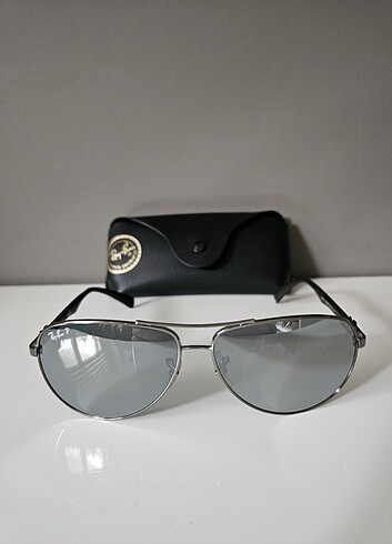 Ray-Ban RB 8313 Polarize