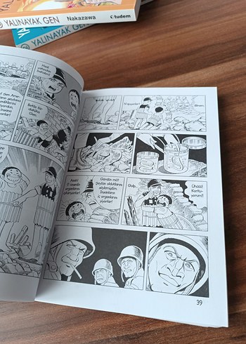 Beden Renk Yalınayak Gen Küllerin İçinden 4. Kitap - Keiji Nakazawa