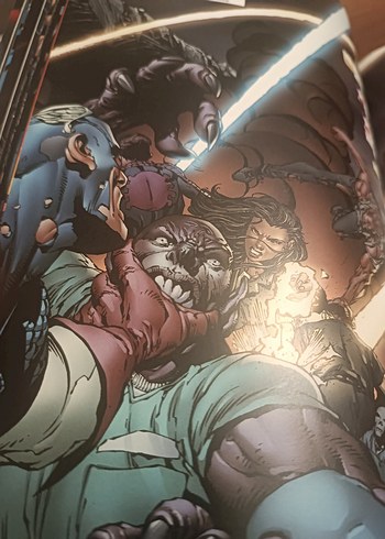 Beden Renk The New Avengers Firar