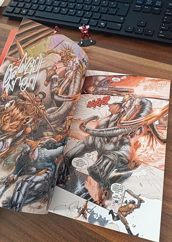 The Flash Cilt 7: Vahşi Dünya Çizgi Roman - Görsel 8