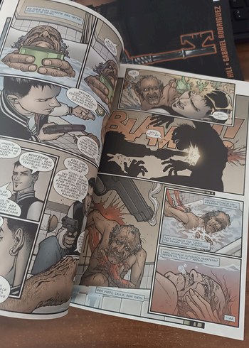 Locke & Key 1-2 Çizgi Roman Seti - Görsel 10