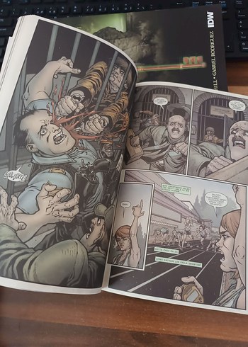 Locke & Key 1-2 Çizgi Roman Seti - Görsel 5