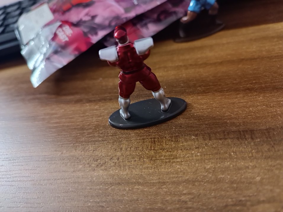 Jada Mr. Bison Nano Figür - Görsel 5