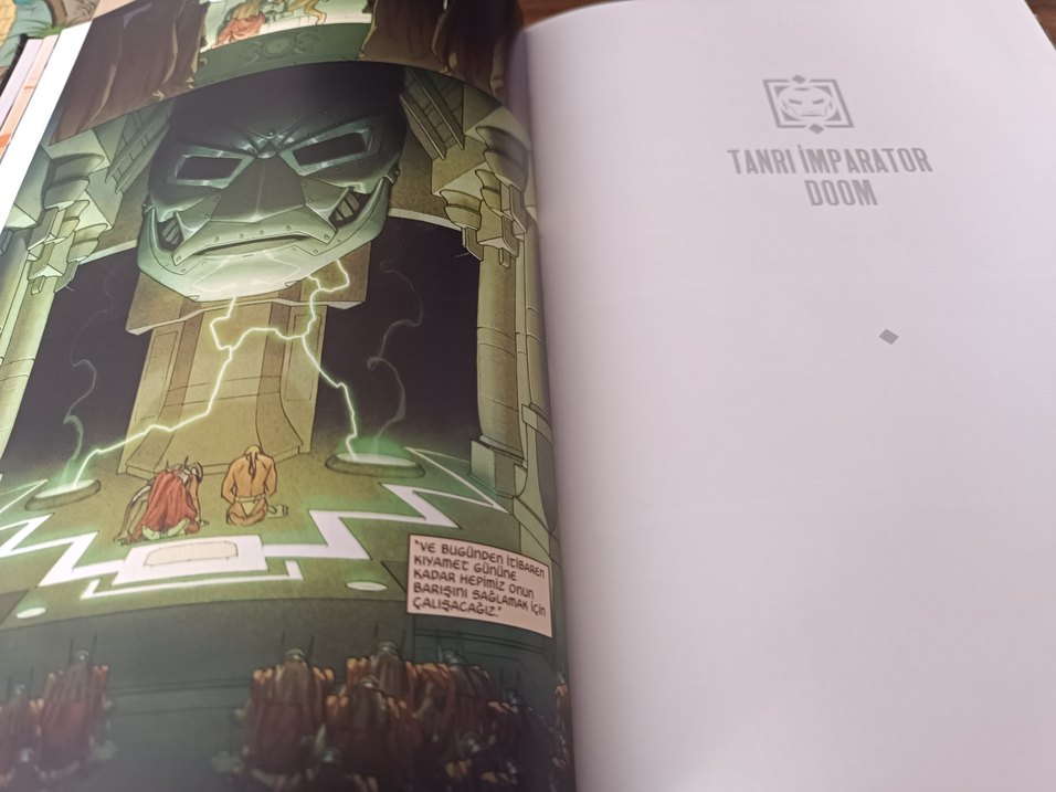 Secret Wars Sert Kapak Limitli - Görsel 3