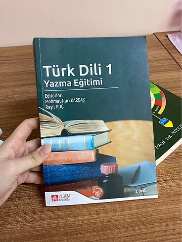 Türk Dili ders kitapları