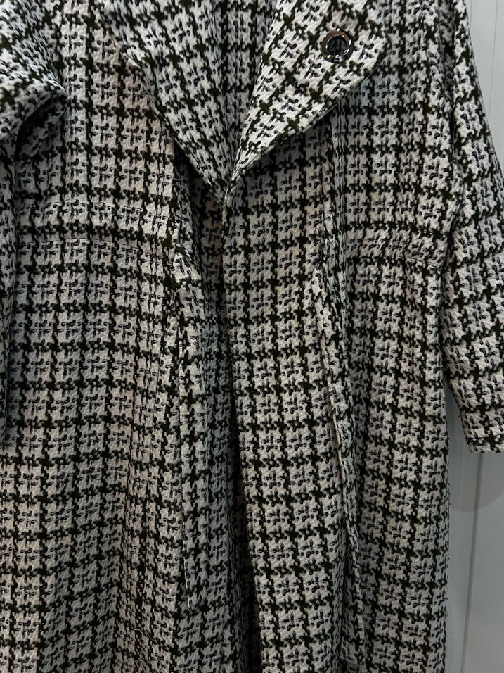 Düğmeli Uzun Ekose Kadın Kaban - Görsel 2