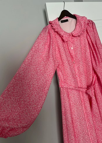 Pembe Fırfırlı Uzun Kadın Elbise - Görsel 2