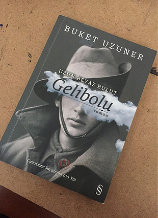 Buket Uzuner 