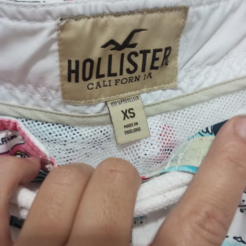 Hollister Erkek Baskılı Mini Şort - Görsel 4