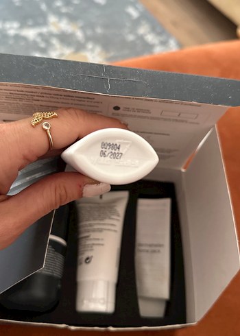 Mesoestetic Dermamelan Ev Bakım Seti - Görsel 4