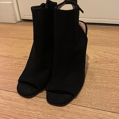 Zara Kalın Topuklu Ayakkabı - Görsel 2