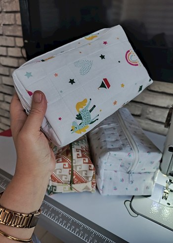 Vintage Desenli Pembe Makyaj Çantası - Görsel 10