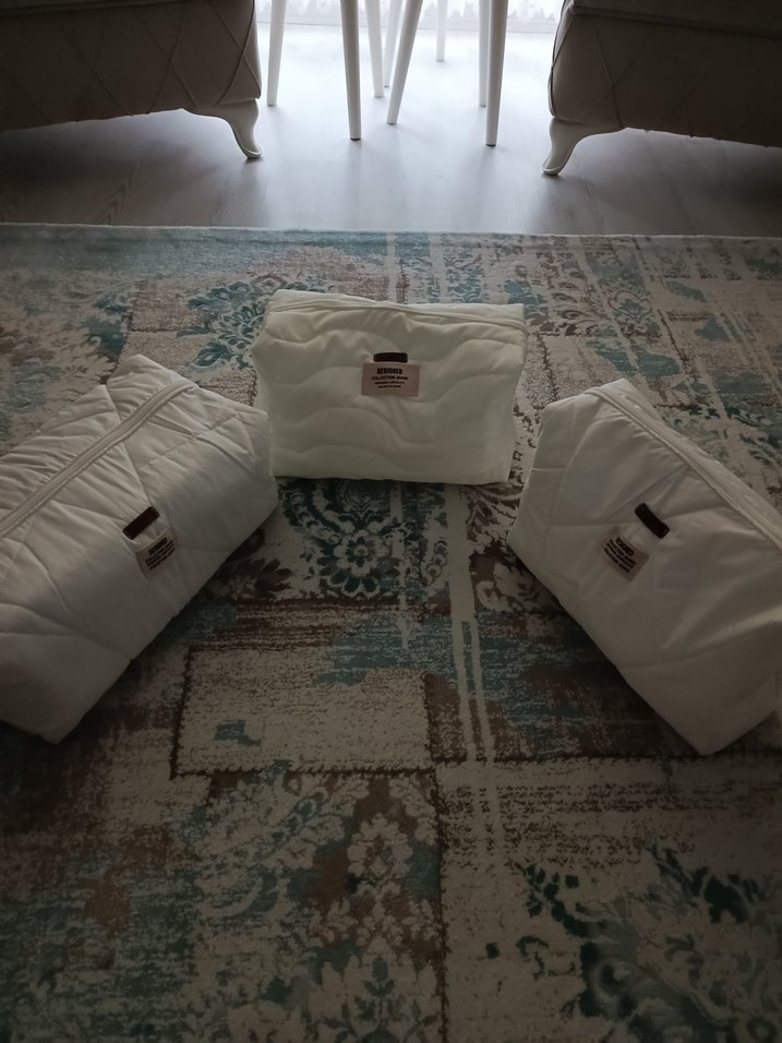 Pamuk Kumaş Fermuarlı Beyaz Makyaj Çantası - Görsel 2