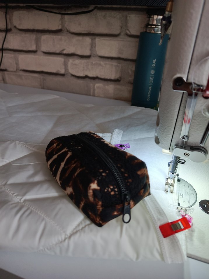 Pamuk Kumaş Fermuarlı Beyaz Makyaj Çantası - Görsel 3