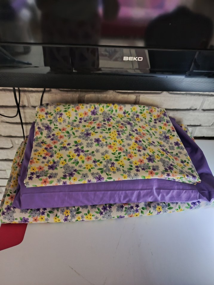 Pastel Çiçek Desenli Mor Yatak Örtüsü - Görsel 3