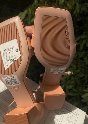 Bej Kadın Blok Topuklu Minimalist Ayakkabı - Görsel 8