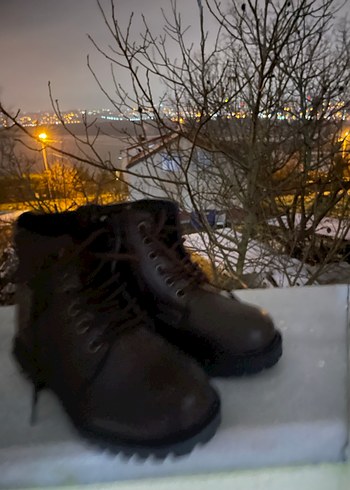 Kahverengi Deri Erkek Çocuk Botu - Görsel 9