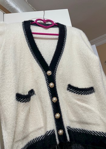 Düğmeli Beyaz Kadın Hırka, Modern Klasik - Görsel 6