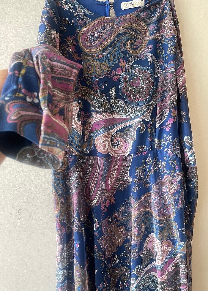 Mavi elbise - Görsel 3