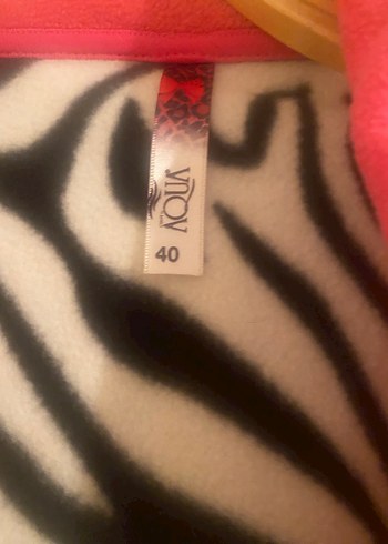 Renkli Zebra Desenli Kadın sabahlık - Görsel 3