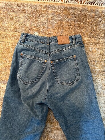 34 Beden mavi Renk Zara Straight Jean