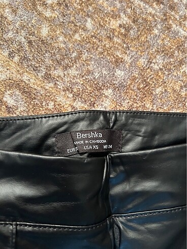 xs Beden Bershka Deri İspanyol Paça Tayt