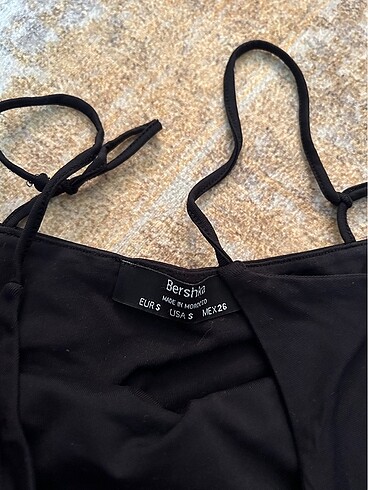 Bershka Bershka Pencere Detay Crop