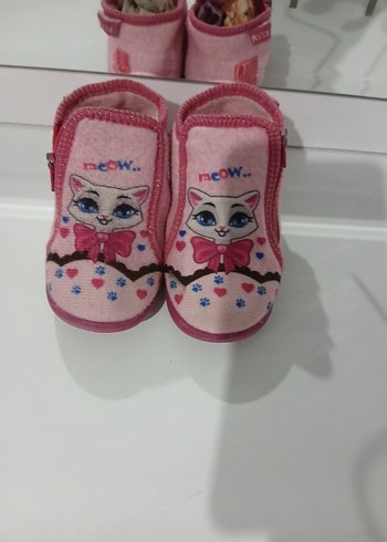 Kız Çocuk Pembe Sıcak Ev Terliği - Görsel 2