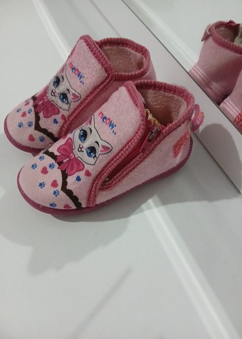 Kız Çocuk Pembe Sıcak Ev Terliği - Görsel 3