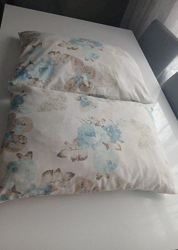 Mavi Pastel Çiçek Desenli Yastık Kılıfı - Görsel 2