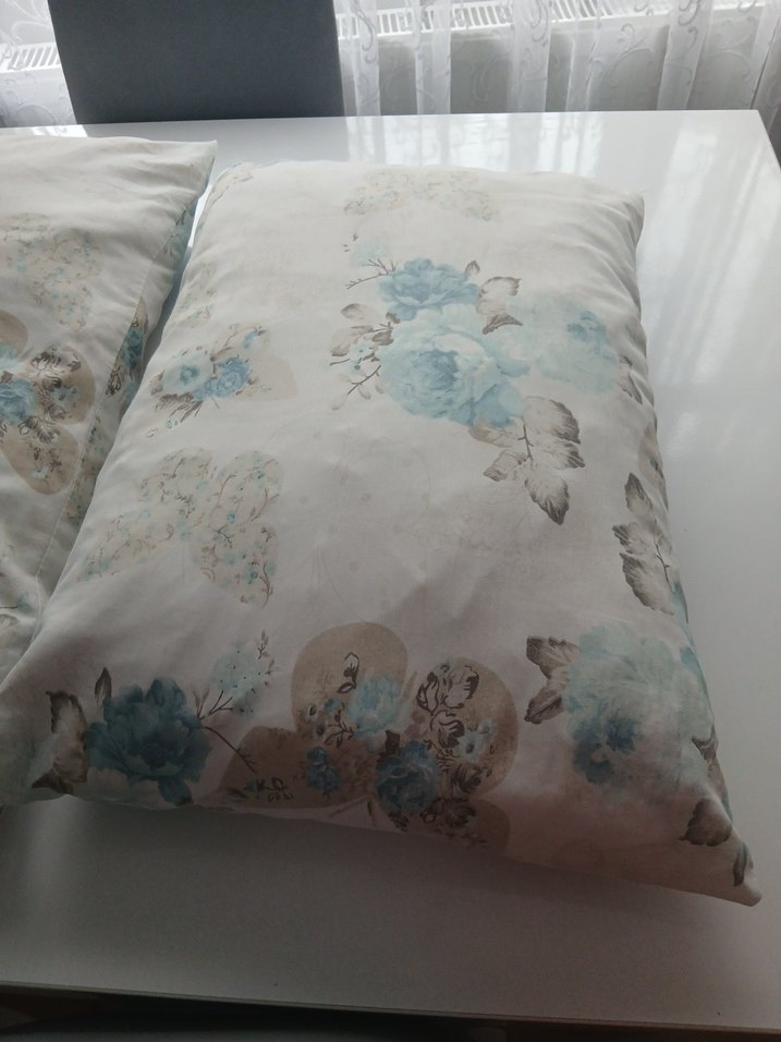 Mavi Pastel Çiçek Desenli Yastık Kılıfı - Görsel 3