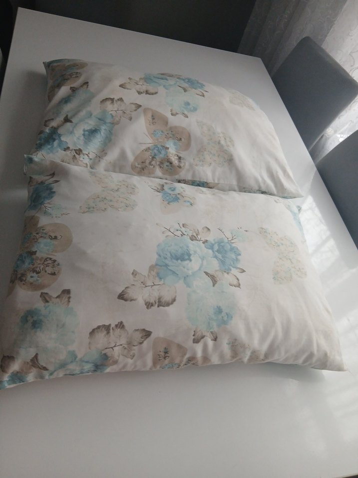 Mavi Pastel Çiçek Desenli Yastık Kılıfı - Görsel 2