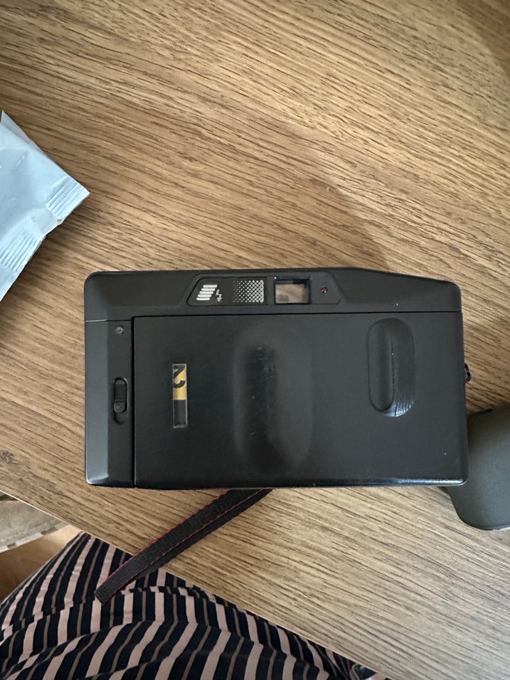 Minolta FS-35 Otomatik Film Kamerası - Görsel 3