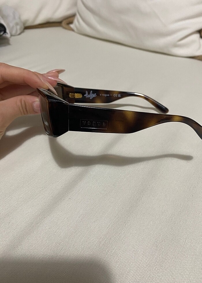 vogue gözlük - Görsel 3