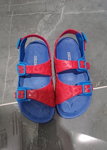 Mavi Kırmızı Çocuk Kayışlı Sandalet
