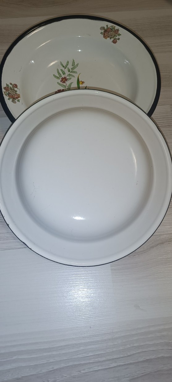 Çiçek Desenli Beyaz Emaye Tabak 22 cm - Görsel 2