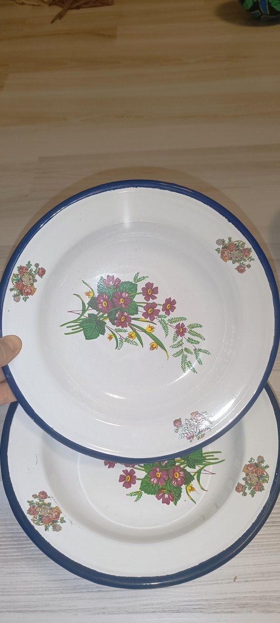 Çiçek Desenli Beyaz Emaye Tabak 22 cm - Görsel 5