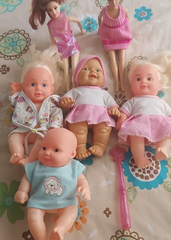 Diğer Pastel Pembe Bebek ve Oyuncak Bebek Seti