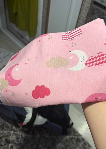 Kız bebek emzirme örtüsü - Görsel 3