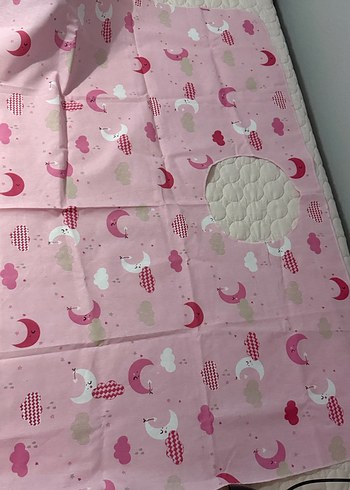 Kız bebek emzirme örtüsü - Görsel 2