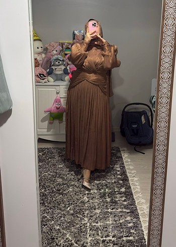Kahverengi Drapeli Uzun Kollu Kadın Abiye Elbise - Görsel 4