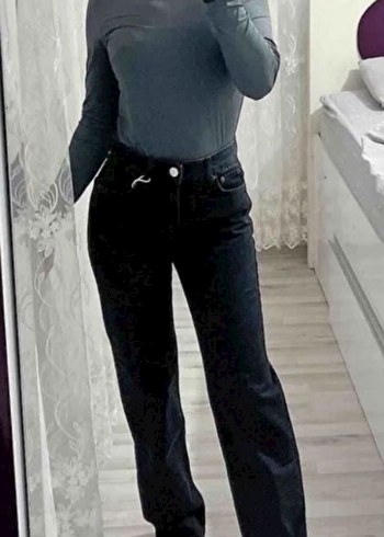 Pull and Bear straight jean