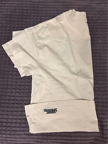 xl Beden çeşitli Renk H&M baslıkı oversize tişört