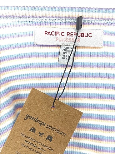 s Beden çeşitli Renk Pull and Bear T-shirt %70 İndirimli.