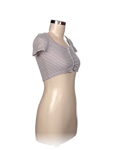 Pull and Bear Pull and Bear T-shirt %70 İndirimli.
